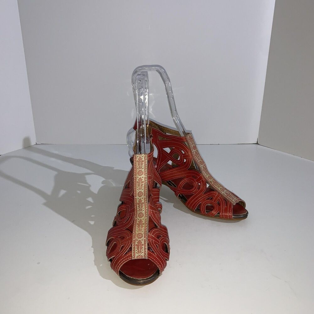 L'Artiste by Spring Step Sandals Women 8.5 EU 39 Red Leather Flourish Slingback